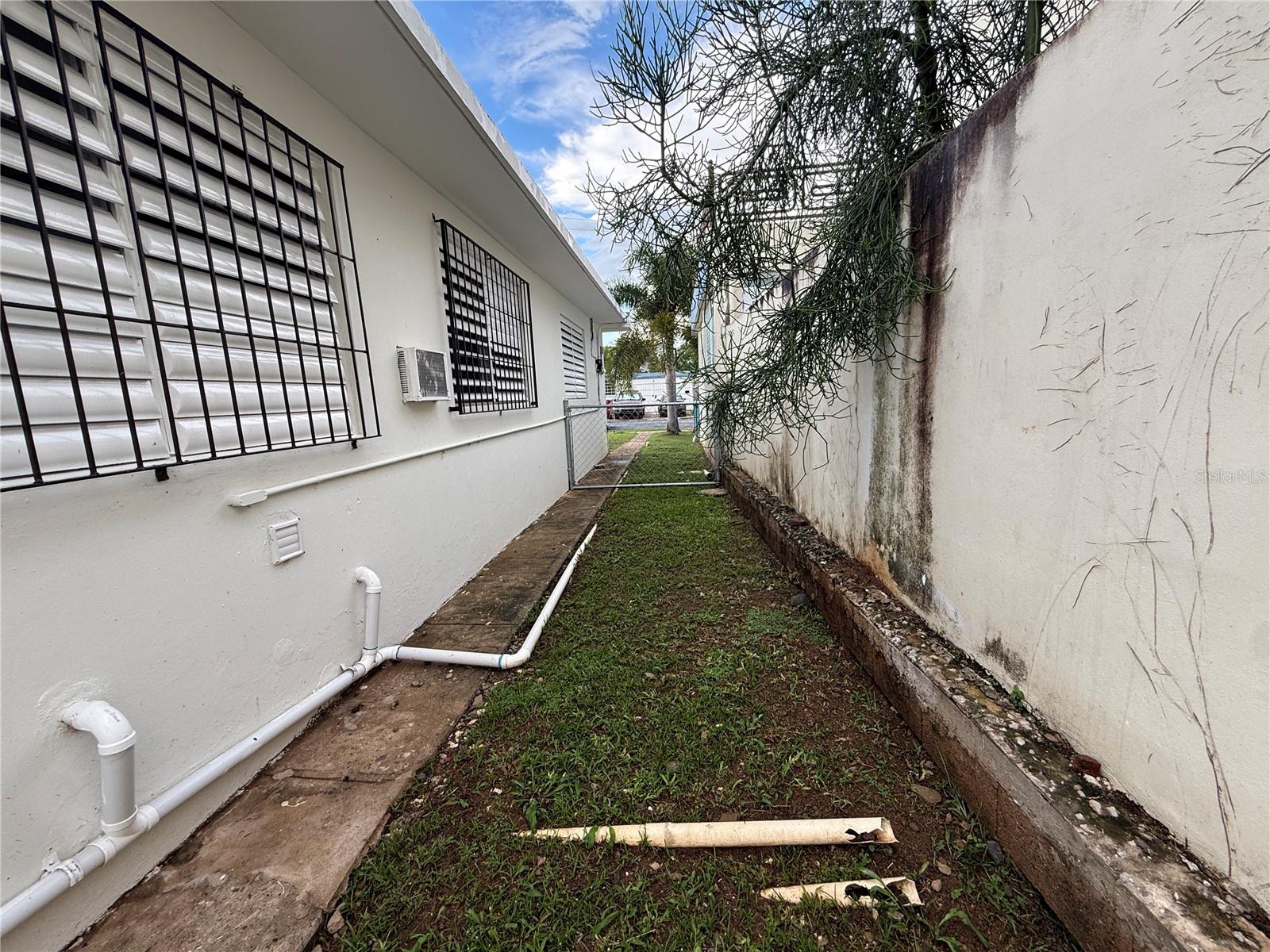 Urb Riverside Calle K BLQ M-1 San German PR 00683
