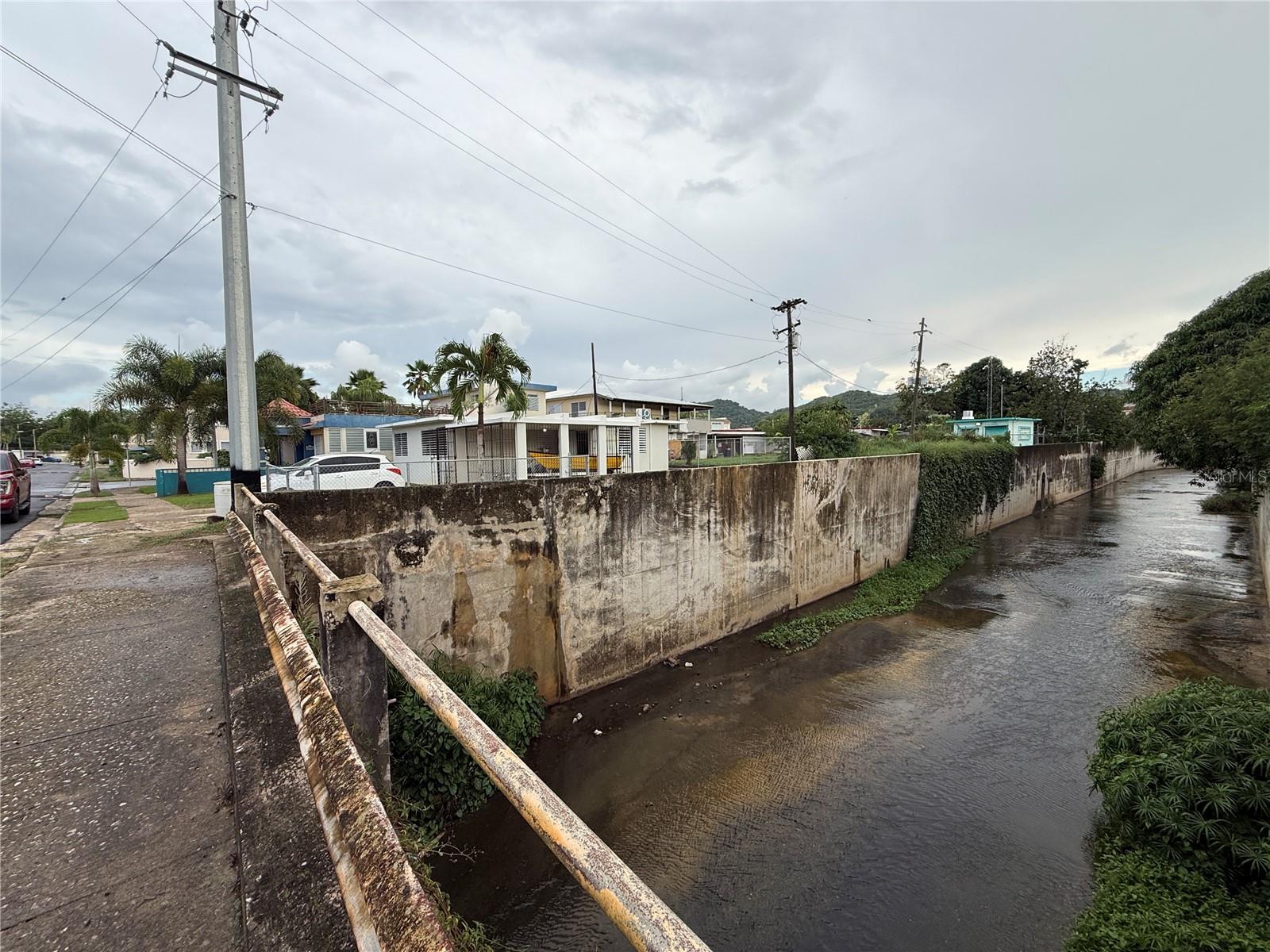Urb Riverside Calle K BLQ M-1 San German PR 00683