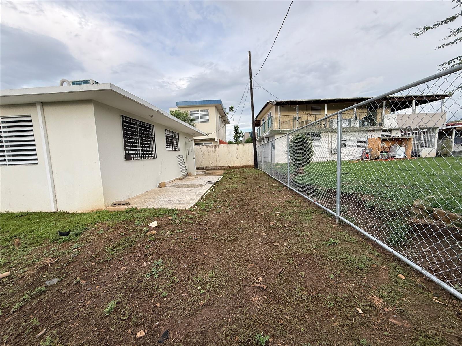 Urb Riverside Calle K BLQ M-1 San German PR 00683