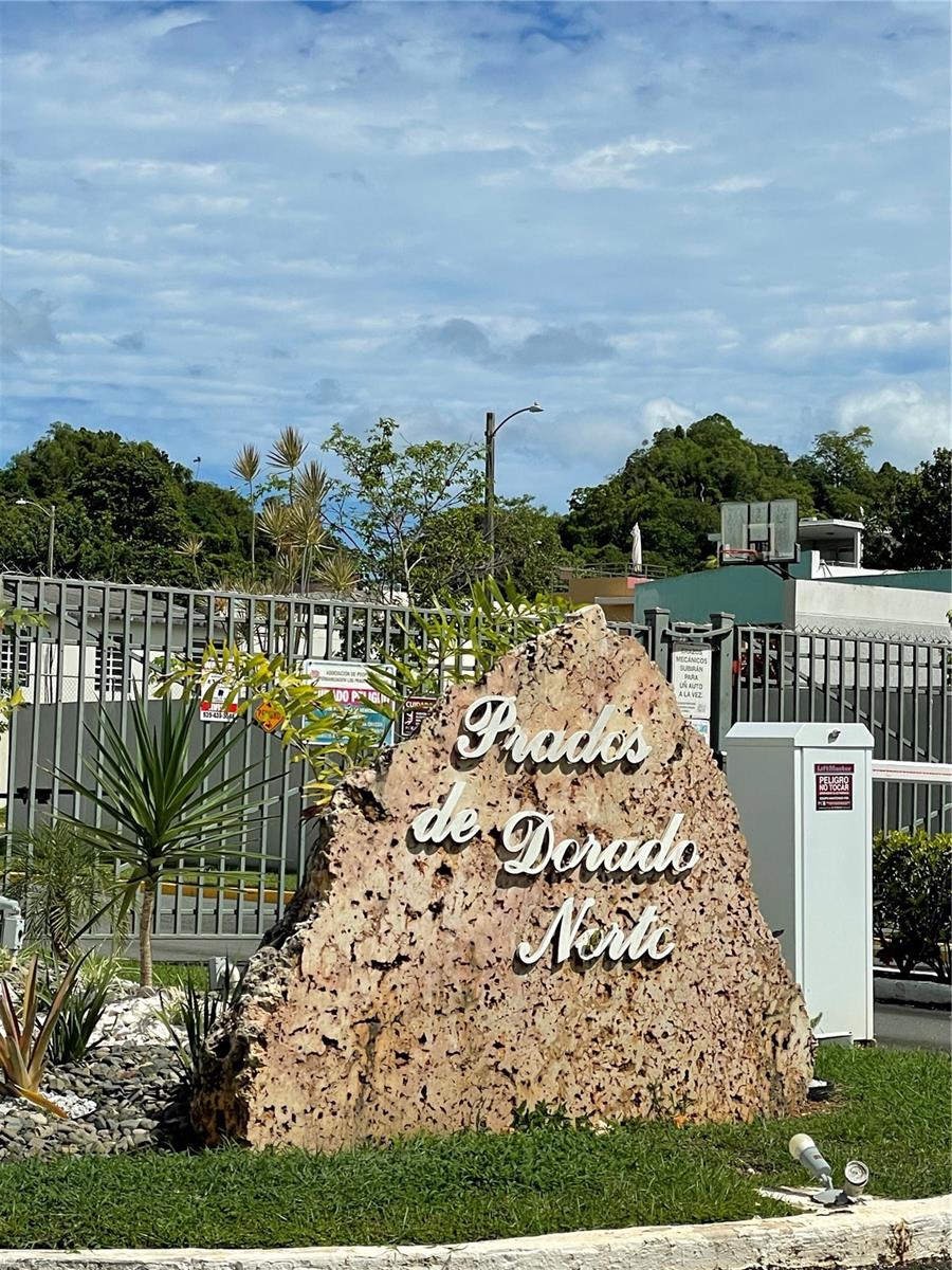 24 JADE, Dorado, PR 00646