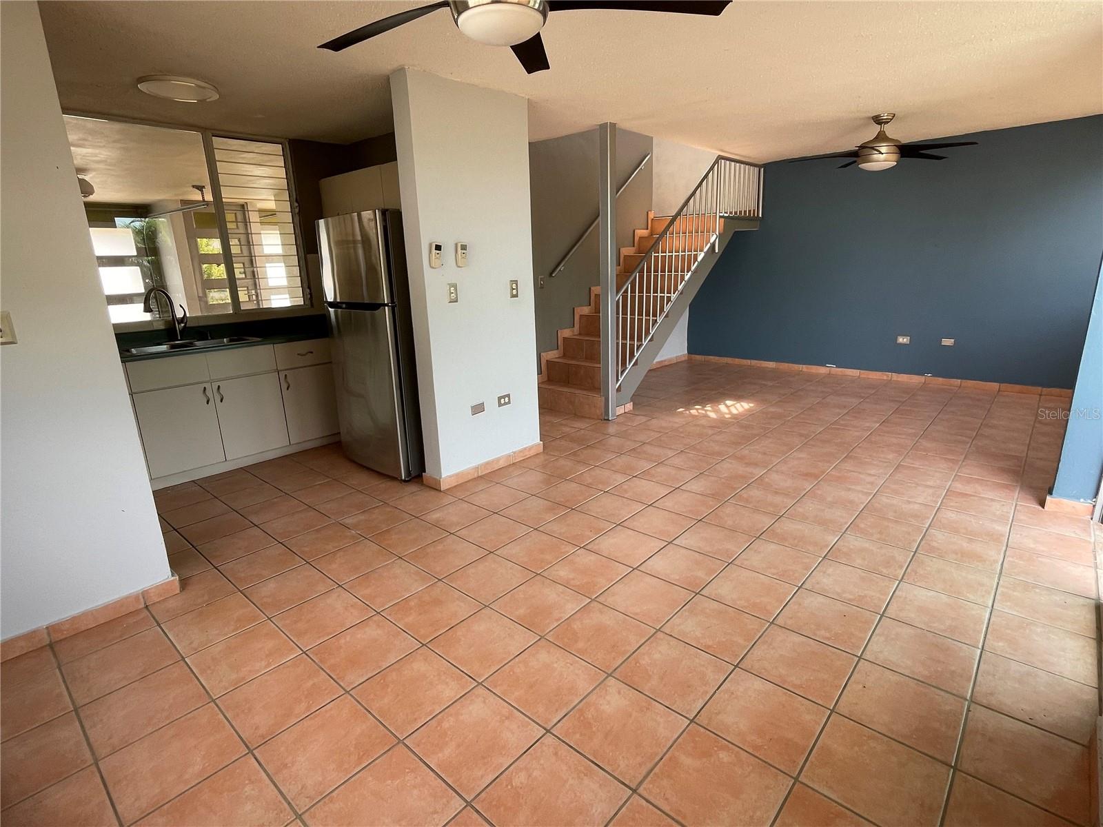 24 JADE, Dorado, PR 00646