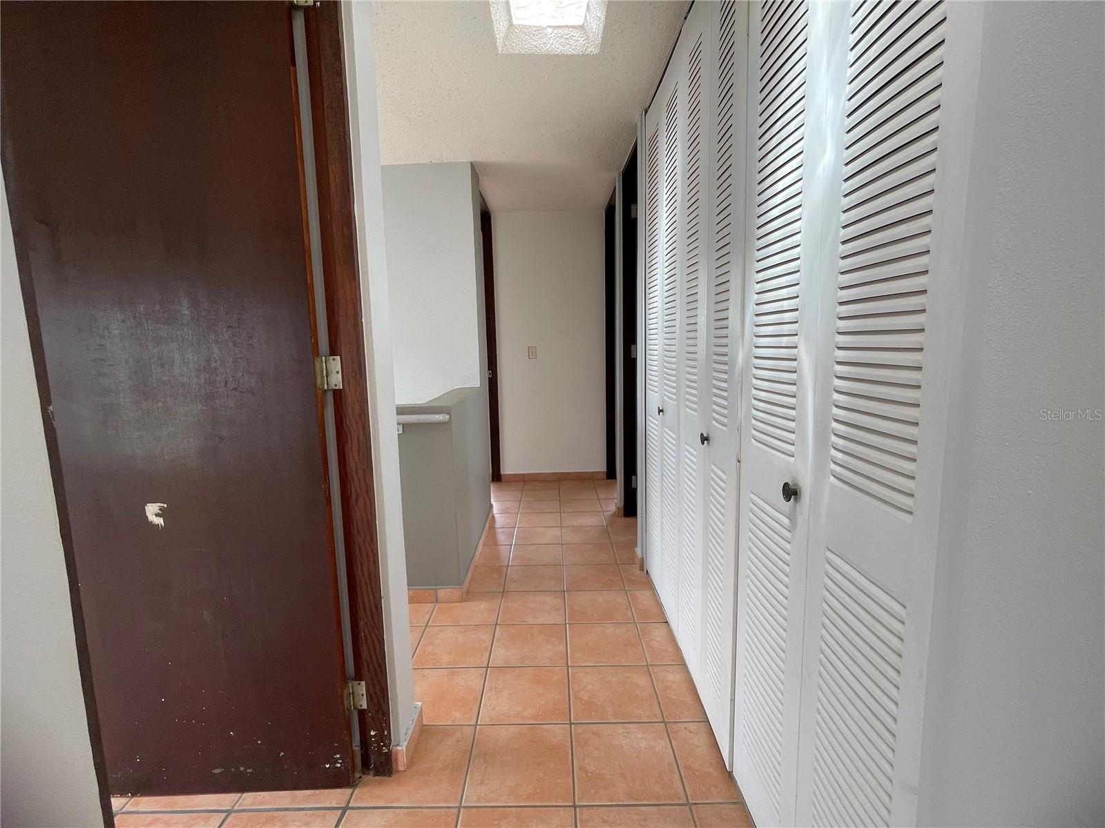 24 JADE, Dorado, PR 00646