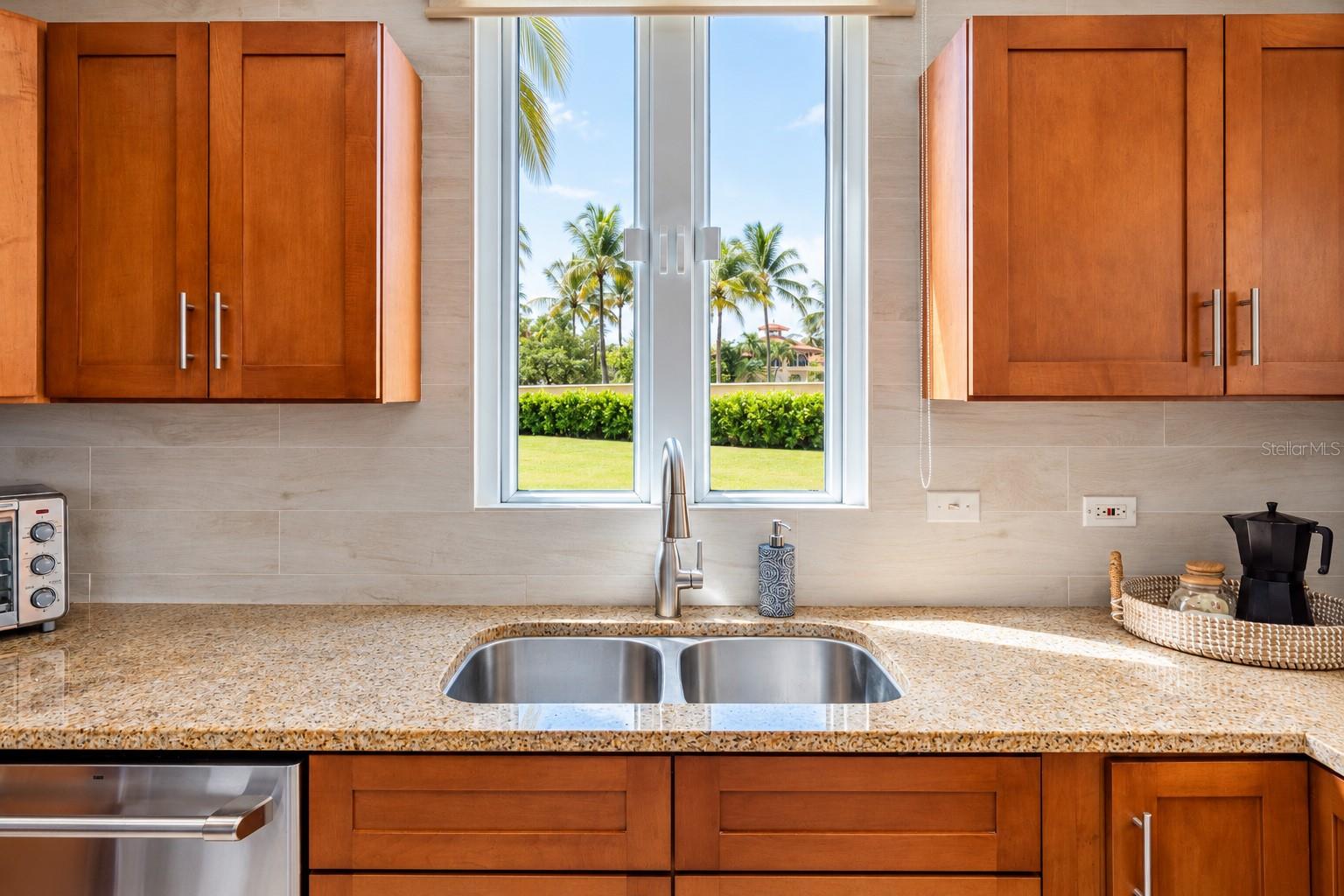 100 OCEAN DRIVE, #114, Humacao, PR 00791