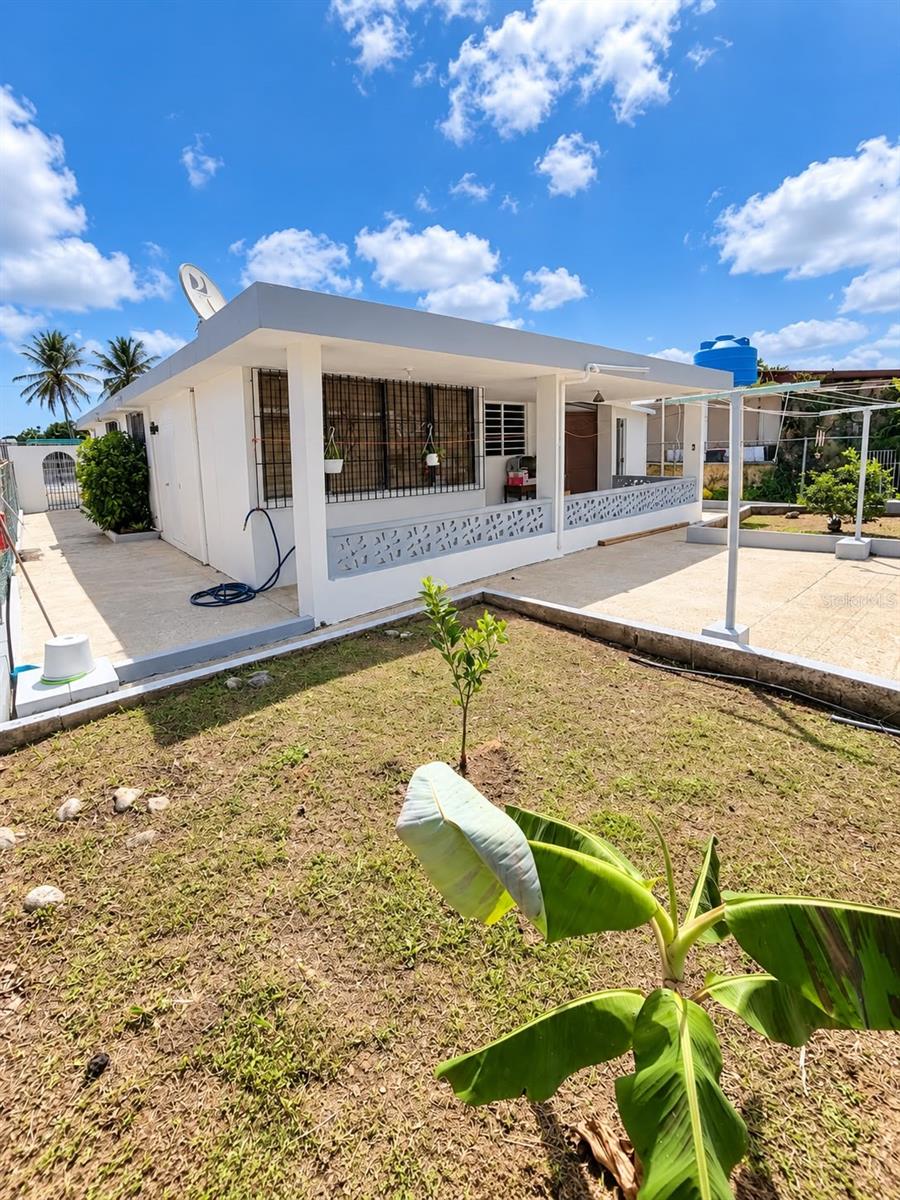 22 E-14, Luquillo, PR 00773