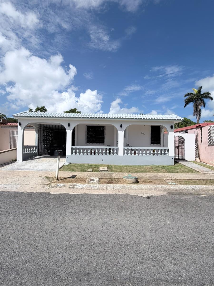 22 E-14, Luquillo, PR 00773 22 E-14, Luquillo, PR 00773