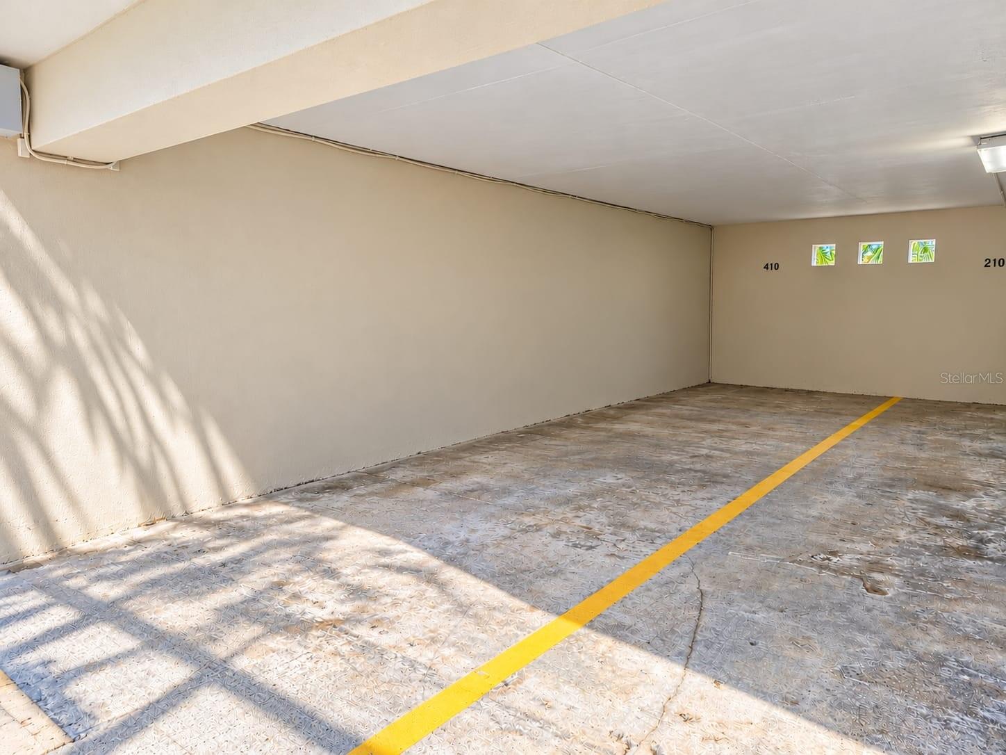 187 COND. PLAZA REAL CAPARRA, #410, Guaynabo, PR 00966