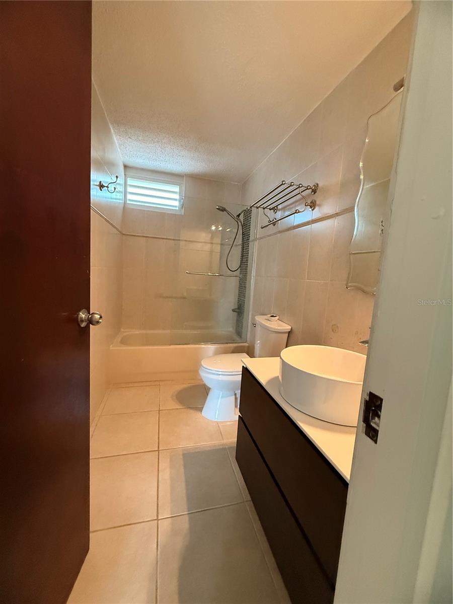 I-3 PRINCESA MARGARITA, Guaynabo, PR 00969