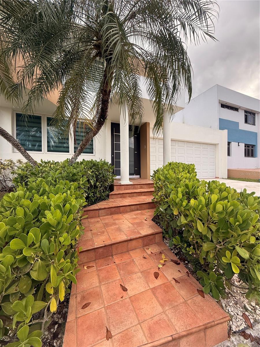 I-3 PRINCESA MARGARITA, Guaynabo, PR 00969