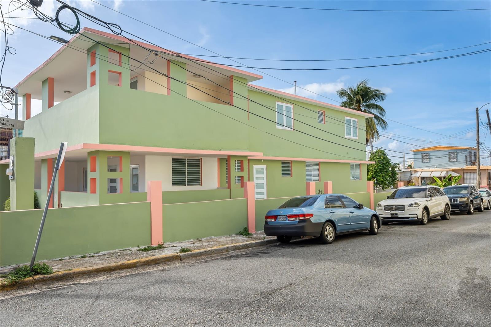 2018 MAGNOLIA, San Juan, PR 00915 2018 MAGNOLIA, San Juan, PR 00915