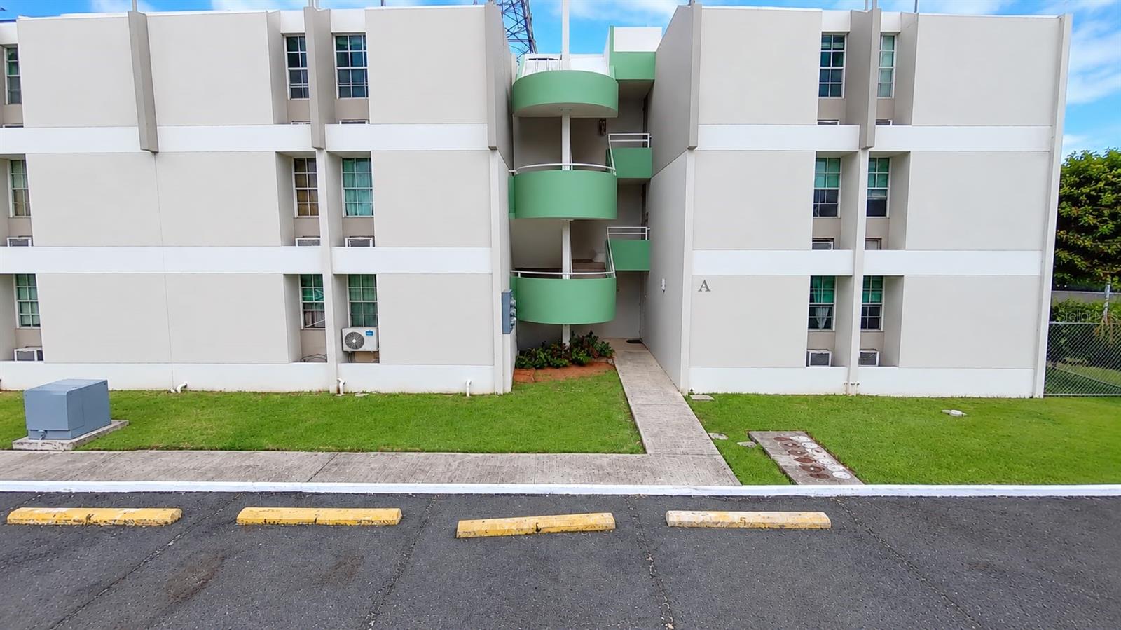 1 CALLE ALELI, #102A, Guaynabo, PR 00971 1 CALLE ALELI, #102A, Guaynabo, PR 00971