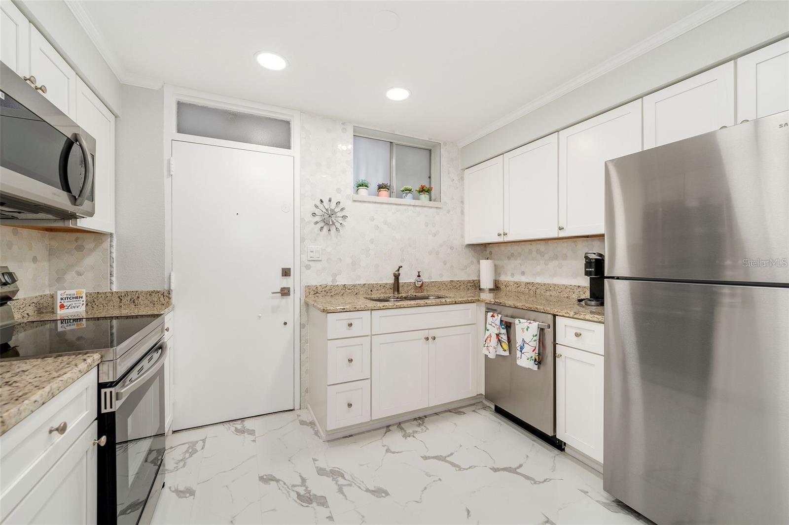 700 MELROSE AVENUE, #J24, Winter Park, FL 32789 700 MELROSE AVENUE, #J24, Winter Park, FL 32789