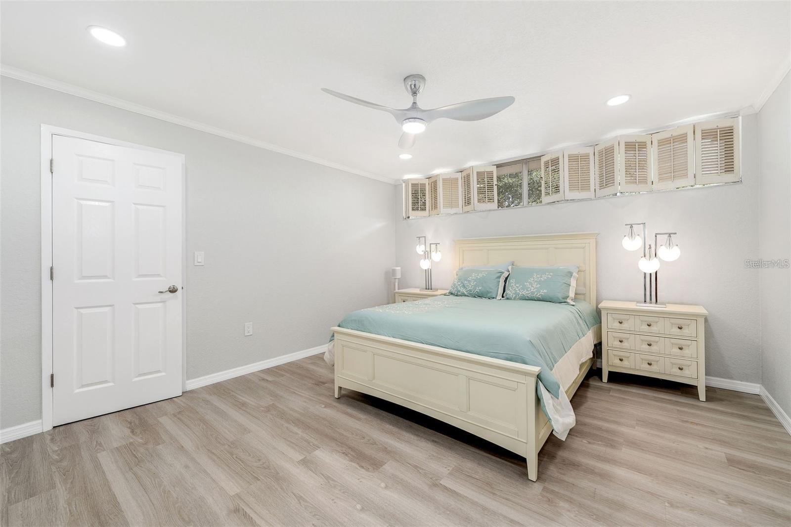 700 MELROSE AVENUE, #J24, Winter Park, FL 32789