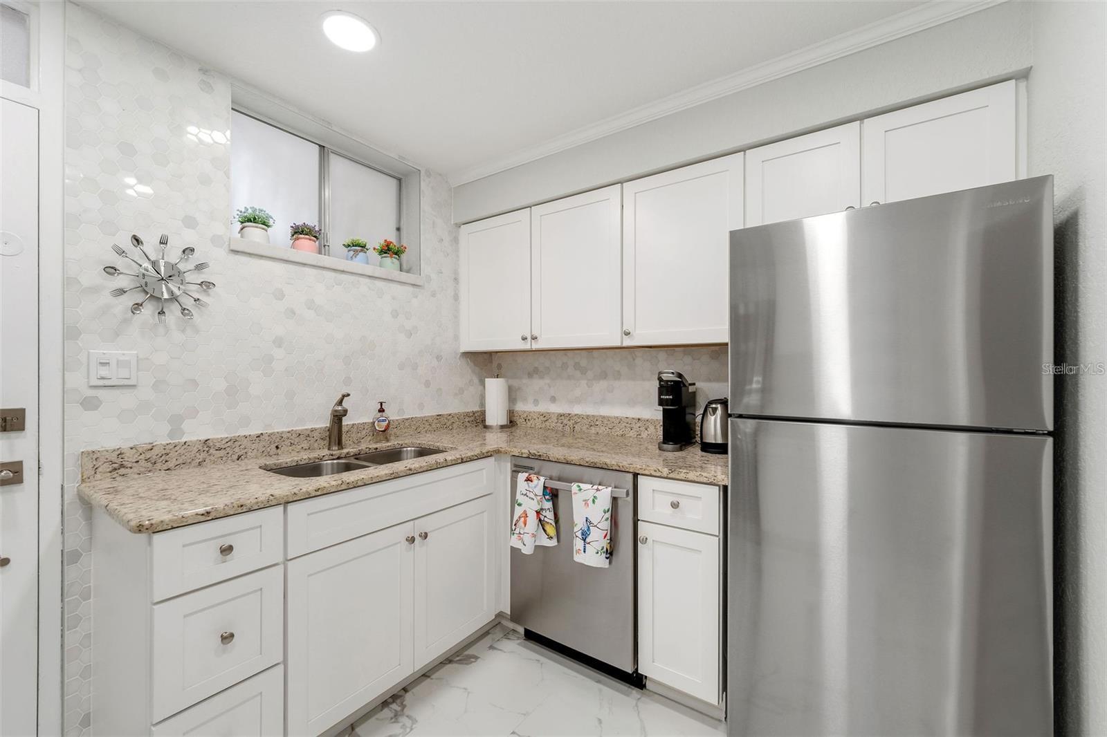 700 MELROSE AVENUE, #J24, Winter Park, FL 32789 700 MELROSE AVENUE, #J24, Winter Park, FL 32789