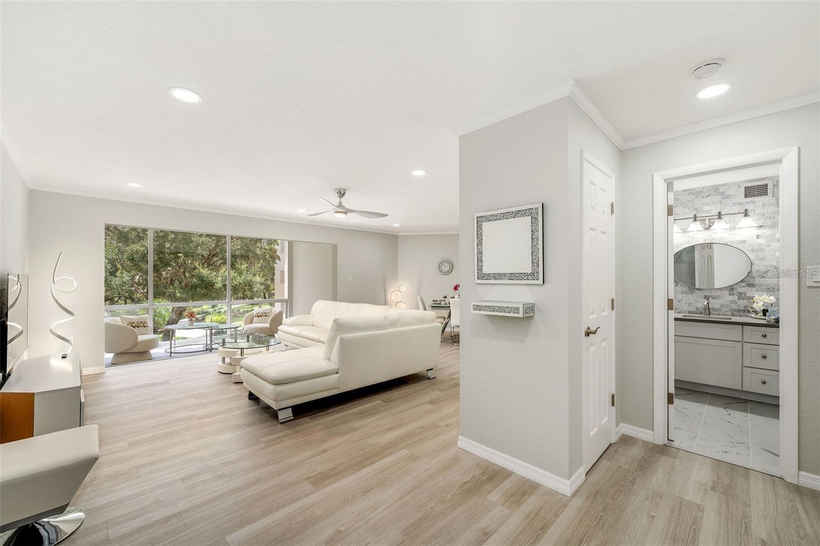 700 MELROSE AVENUE, #J24, Winter Park, FL 32789