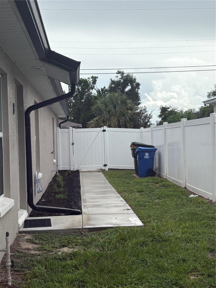 640 E GRAPEFRUIT AVENUE, Lake Alfred, FL 33850