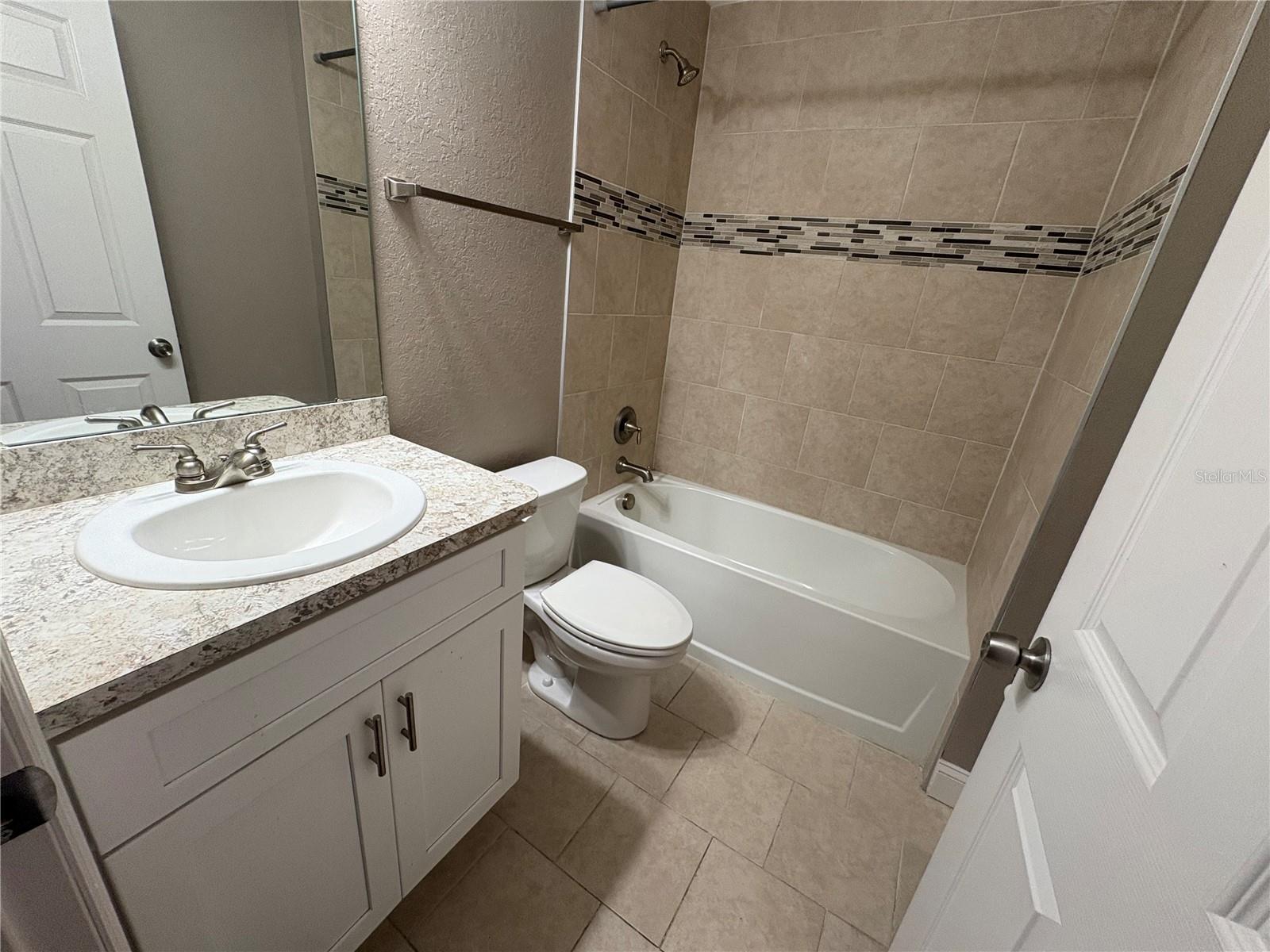 640 E GRAPEFRUIT AVENUE, Lake Alfred, FL 33850 640 E GRAPEFRUIT AVENUE, Lake Alfred, FL 33850