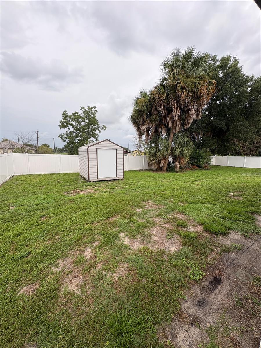 640 E GRAPEFRUIT AVENUE, Lake Alfred, FL 33850