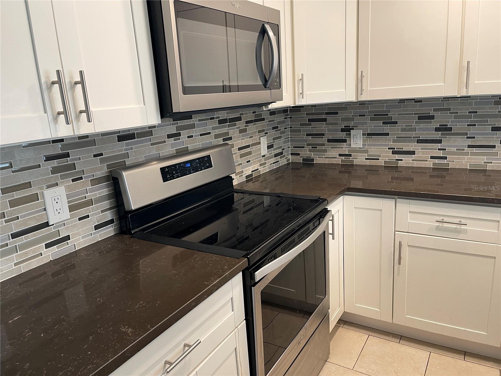 3670 PINECREST STREET, #111, Sarasota, FL 34232