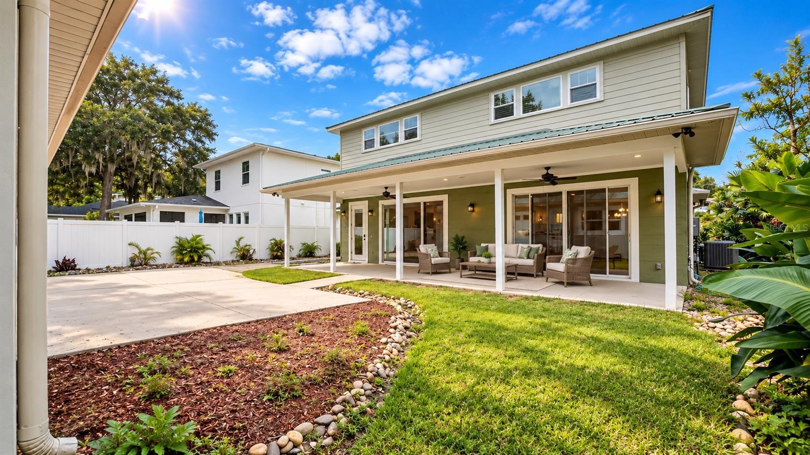 832 GOLFVIEW STREET, Orlando, FL 32804