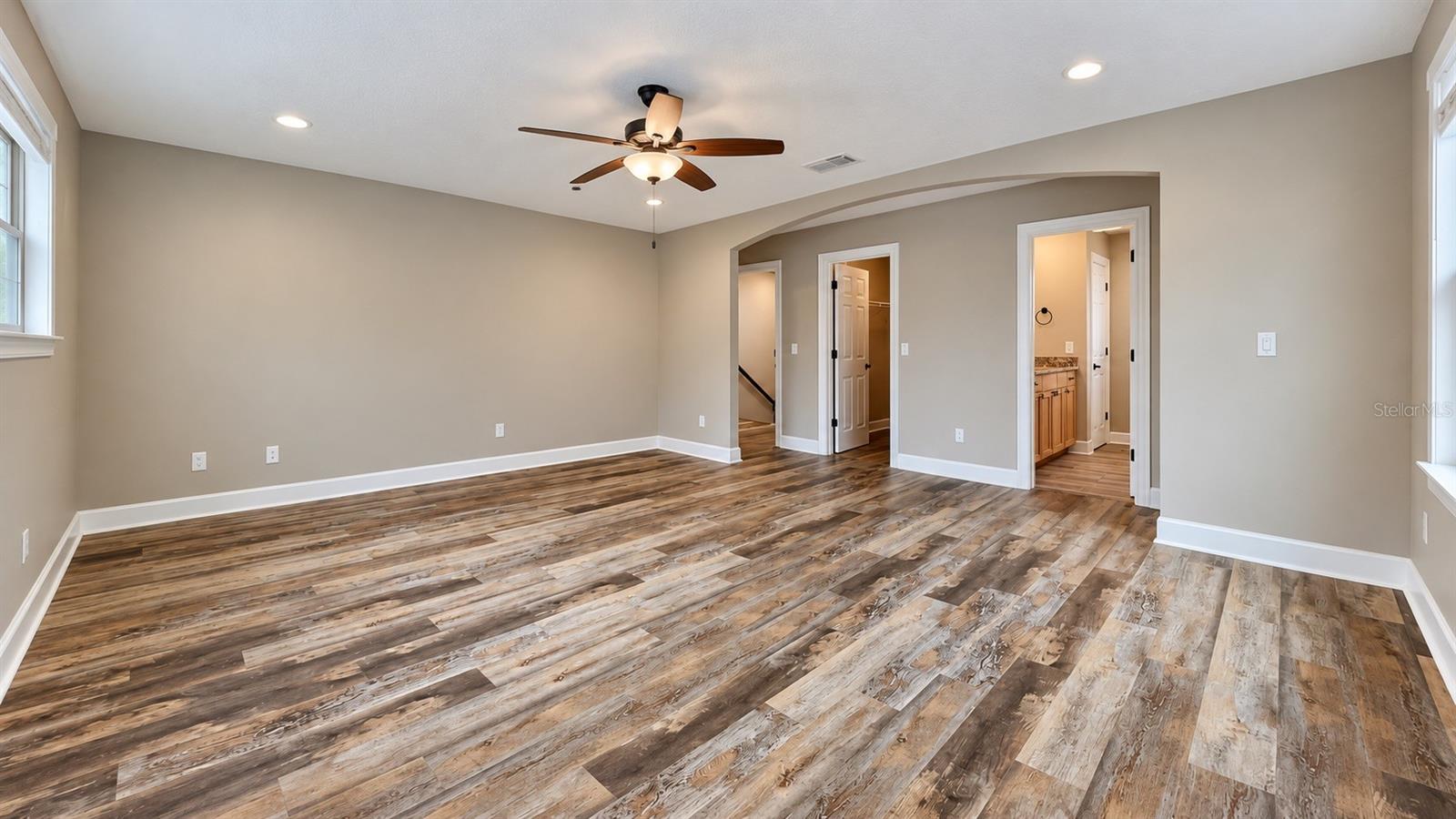 832 GOLFVIEW STREET, Orlando, FL 32804