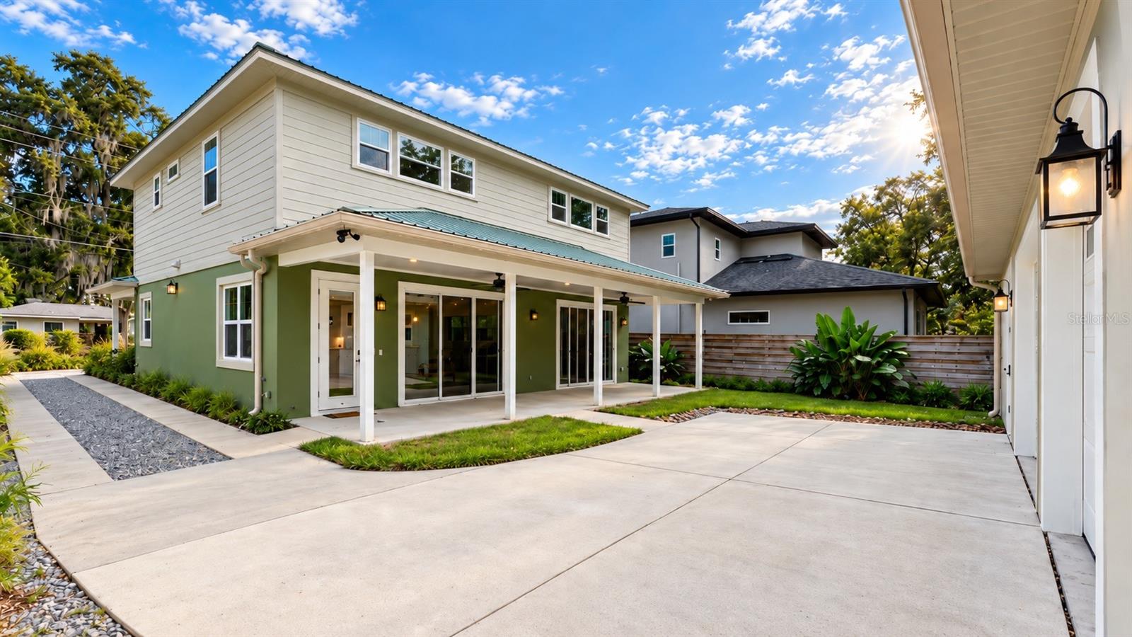 832 GOLFVIEW STREET, Orlando, FL 32804