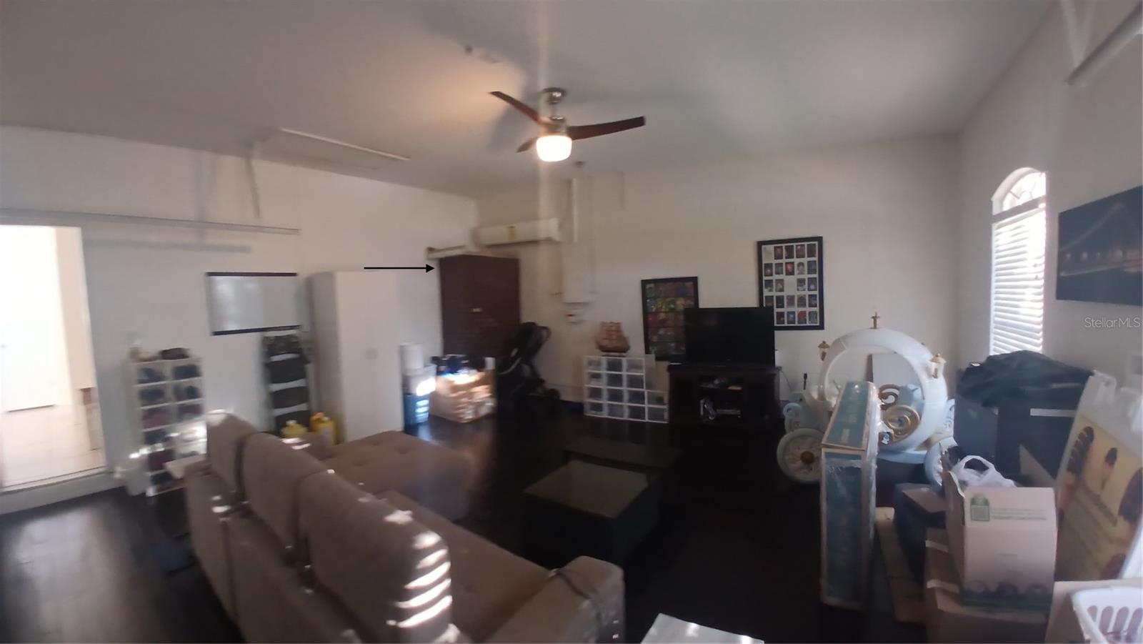 2 Car Garage - can be a game or sitting room