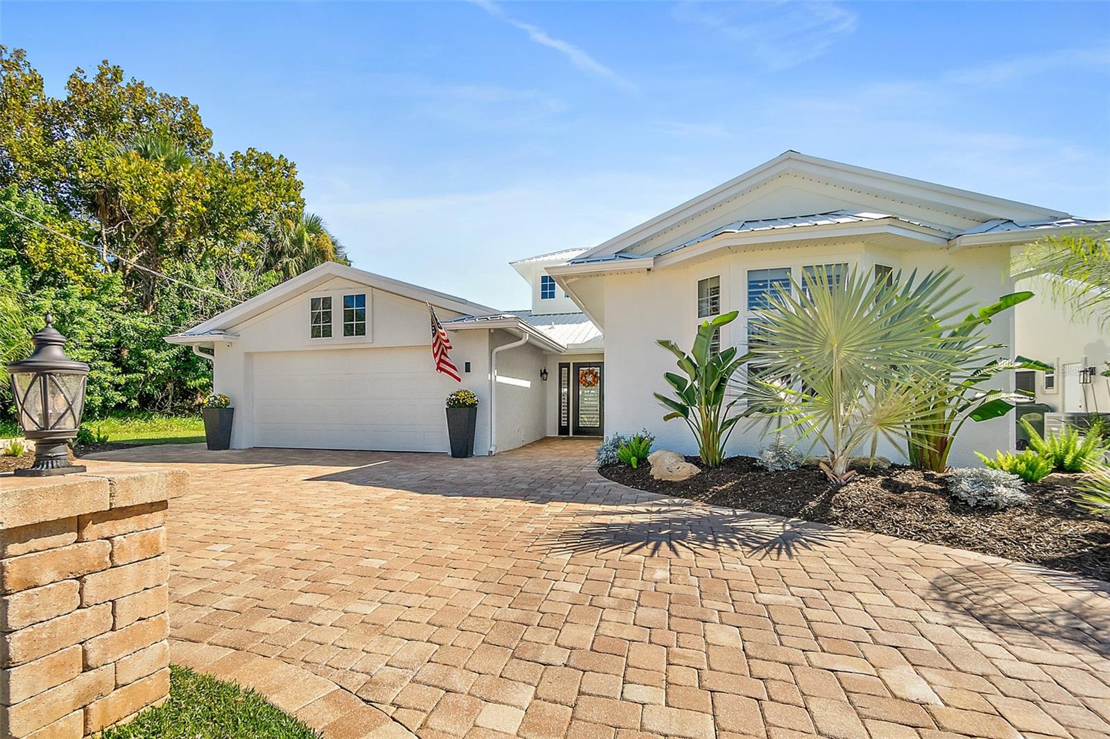 8 CROSSGATE COURT E, Palm Coast, FL 32137