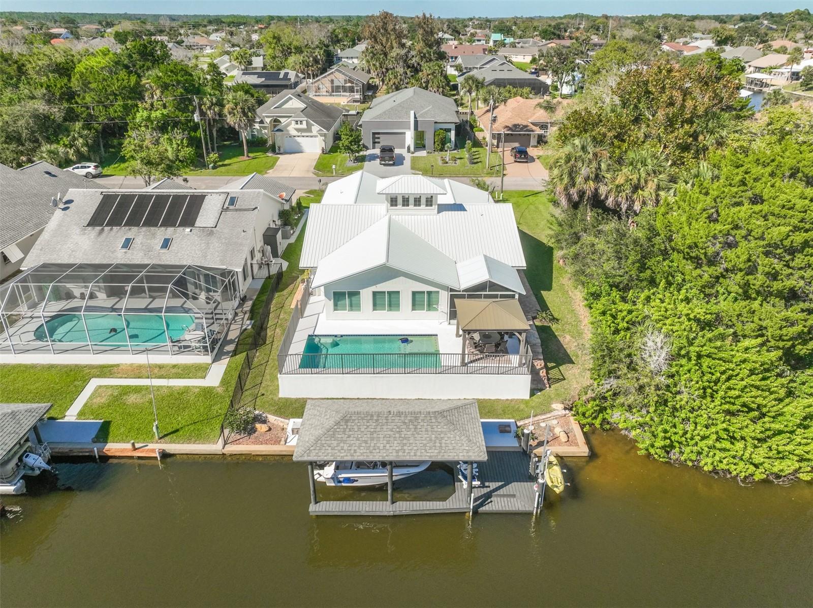 8 CROSSGATE COURT E, Palm Coast, FL 32137 8 CROSSGATE COURT E, Palm Coast, FL 32137