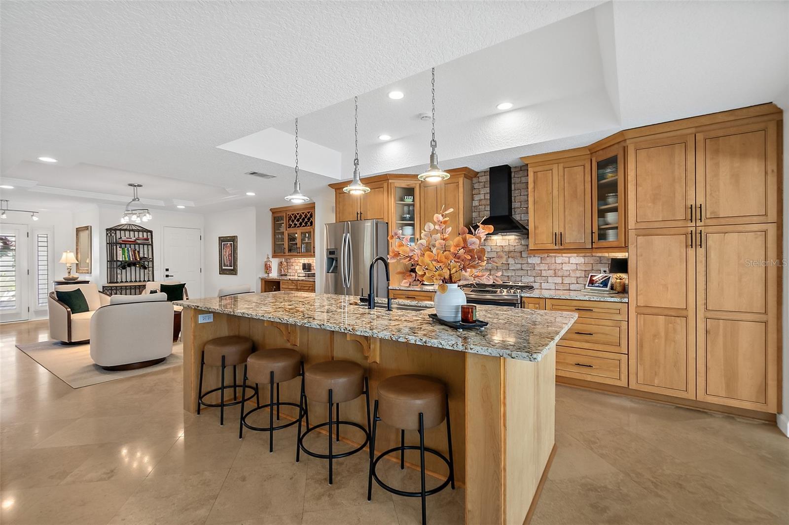 8 CROSSGATE COURT E, Palm Coast, FL 32137