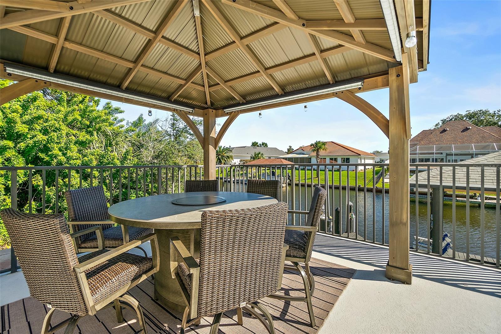 8 CROSSGATE COURT E, Palm Coast, FL 32137