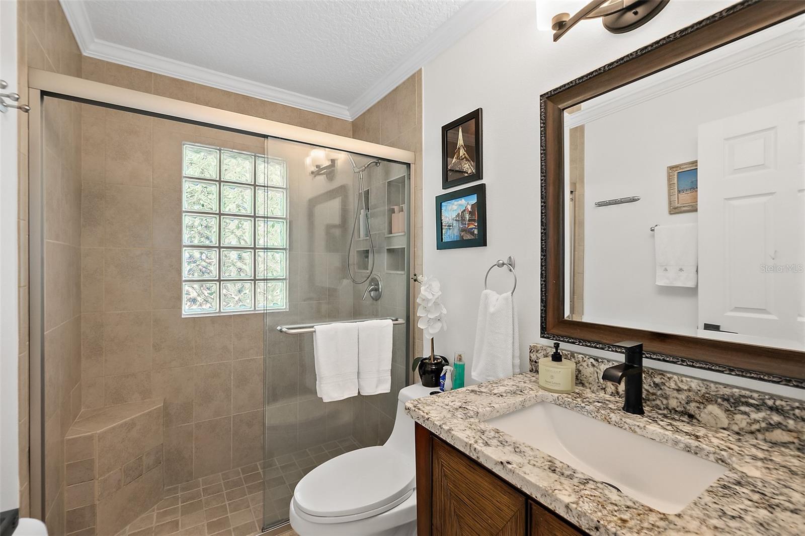 8 CROSSGATE COURT E, Palm Coast, FL 32137