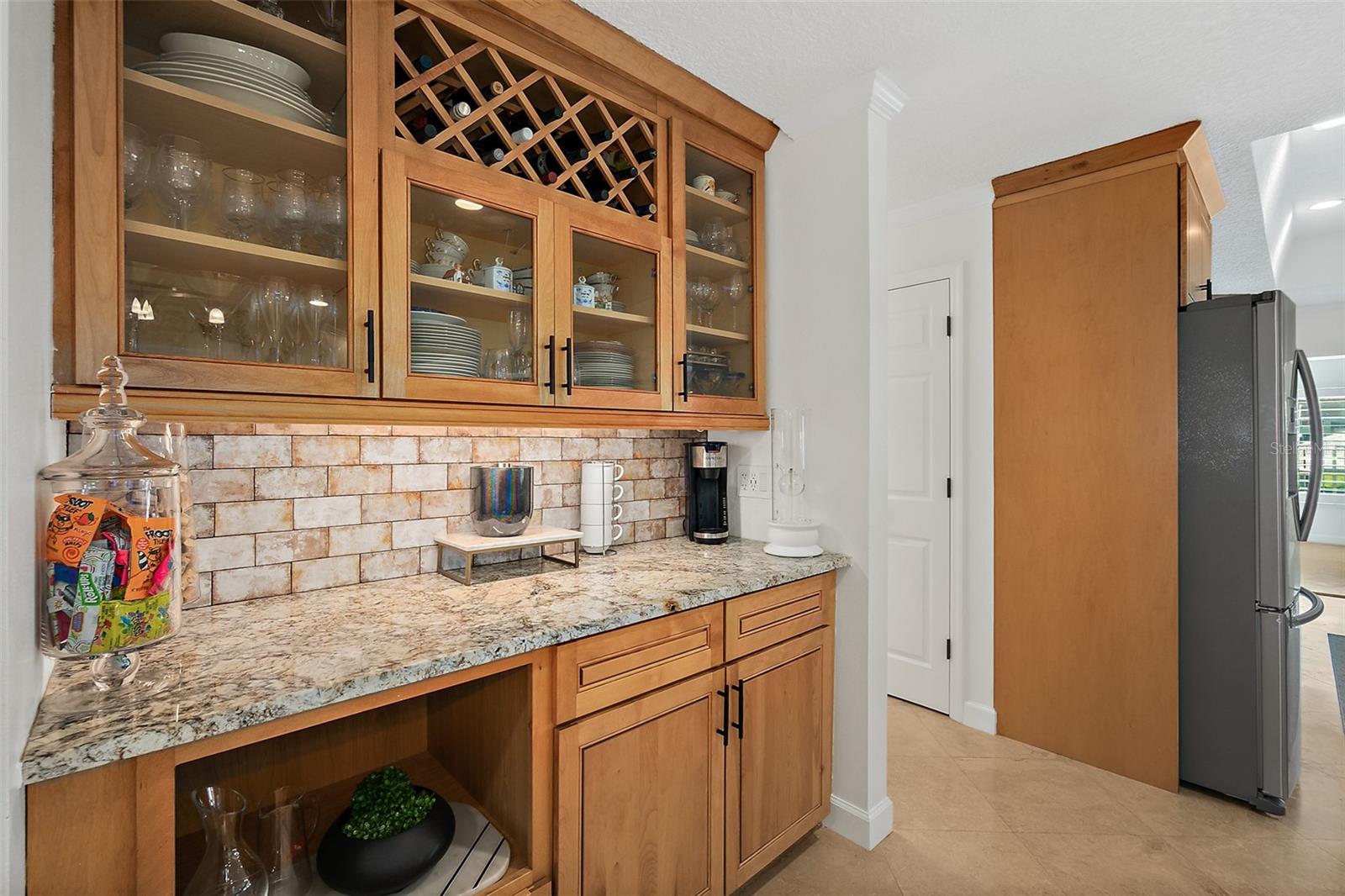 8 CROSSGATE COURT E, Palm Coast, FL 32137
