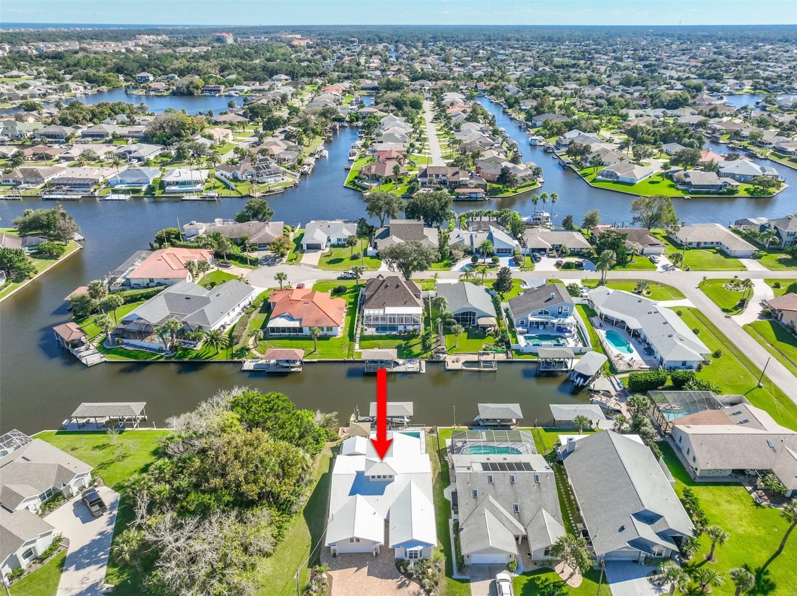 8 CROSSGATE COURT E, Palm Coast, FL 32137