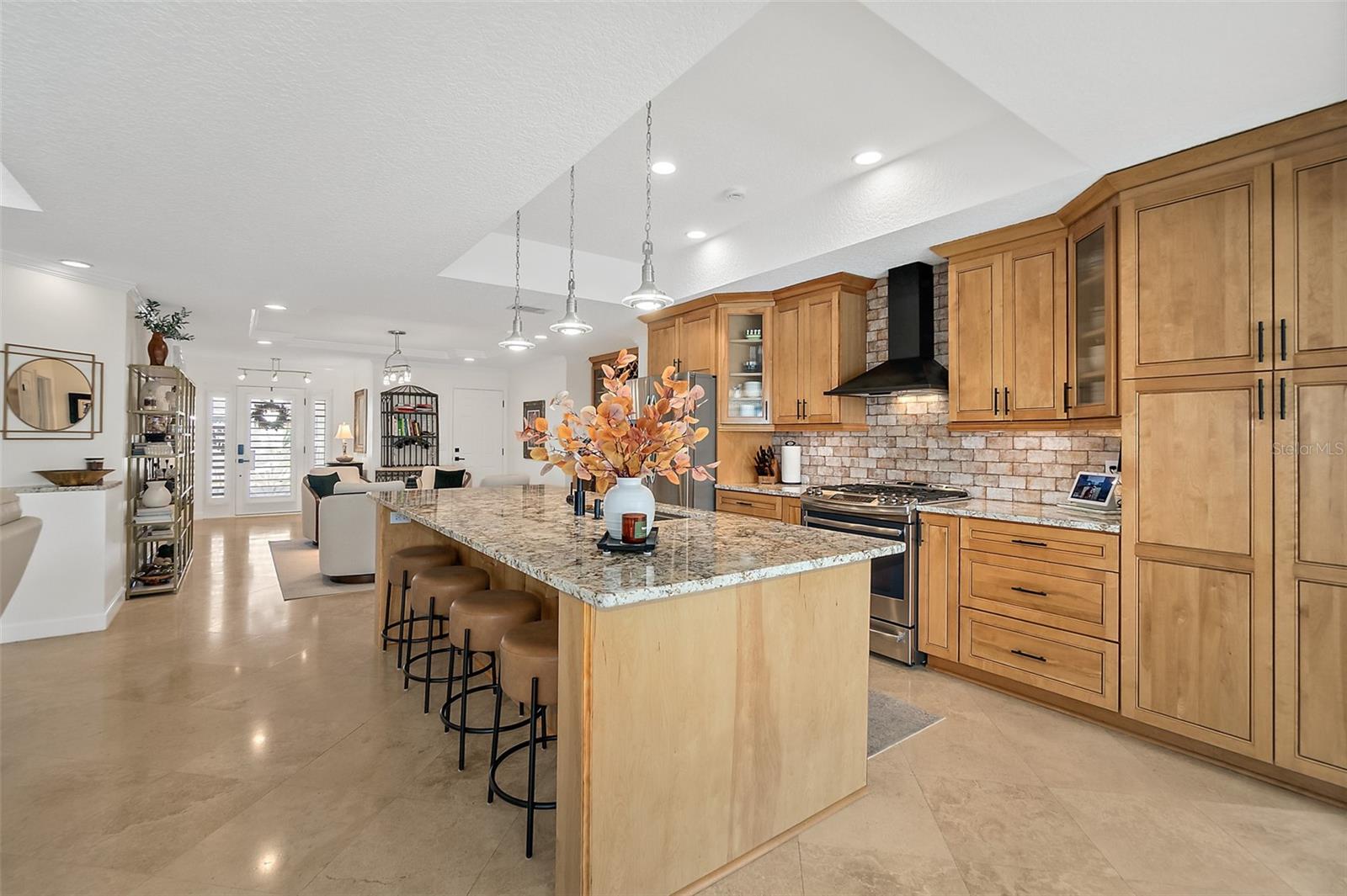8 CROSSGATE COURT E, Palm Coast, FL 32137