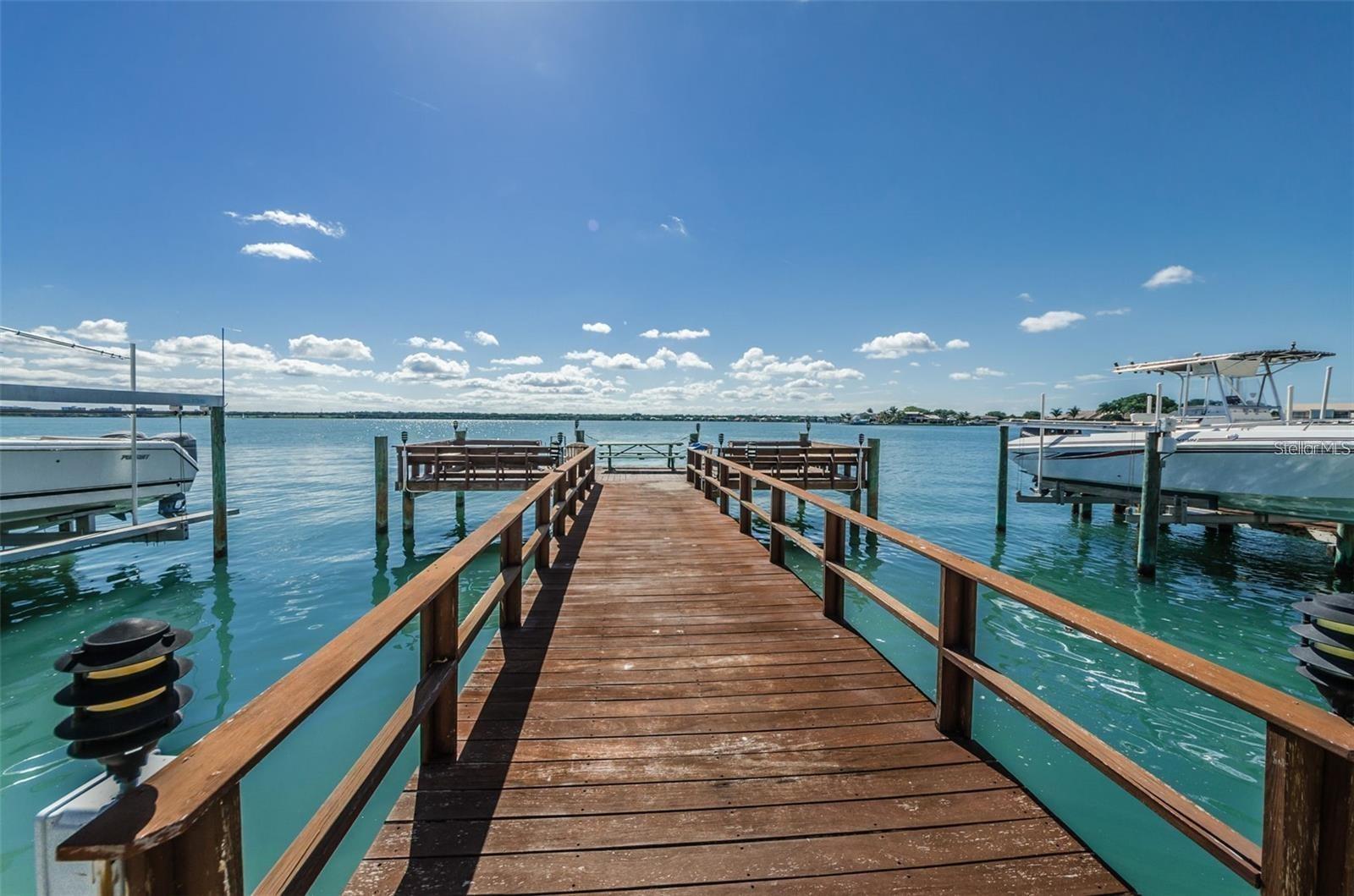 240 SAND KEY ESTATES DRIVE, #222, Clearwater, FL 33767