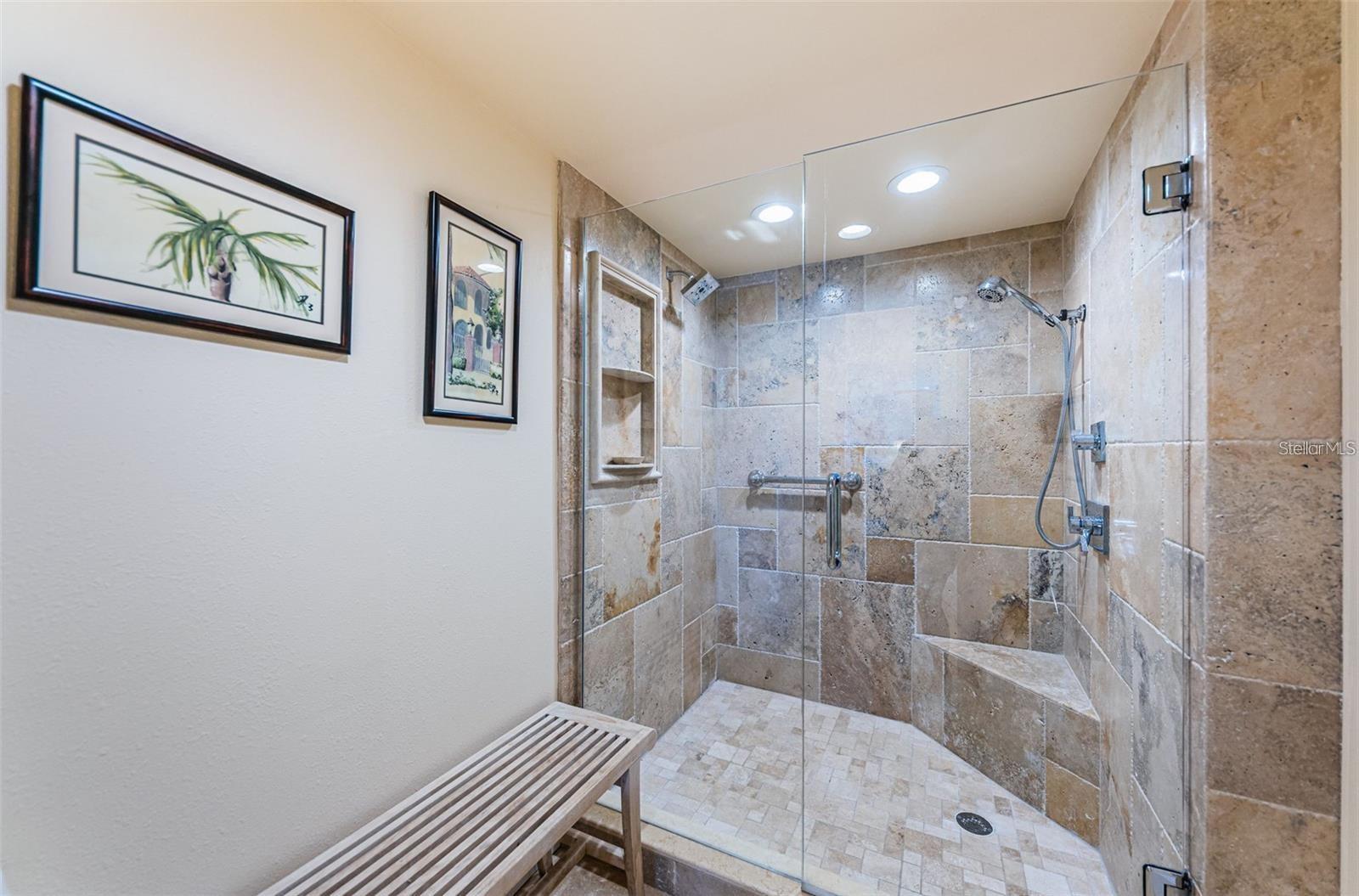 240 SAND KEY ESTATES DRIVE, #222, Clearwater, FL 33767