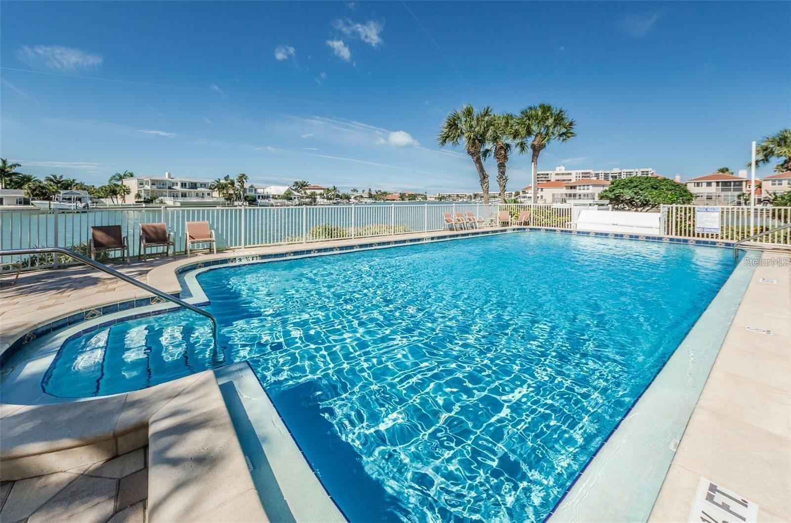 240 SAND KEY ESTATES DRIVE, #222, Clearwater, FL 33767