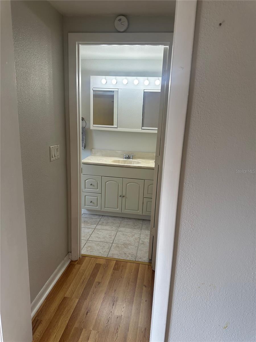 EN SUITE BATHROOM