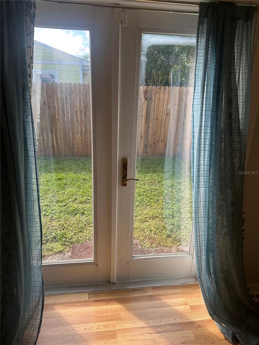 FRENCH DOORS