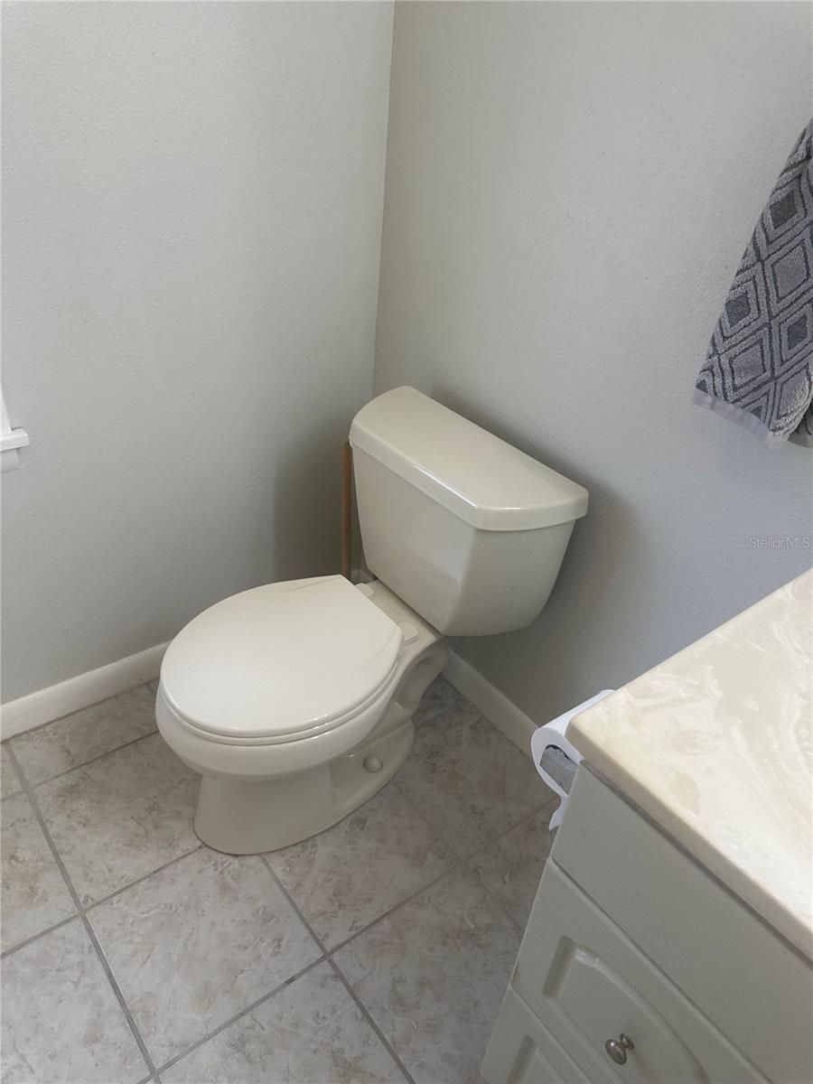 EN SUITE TOILET