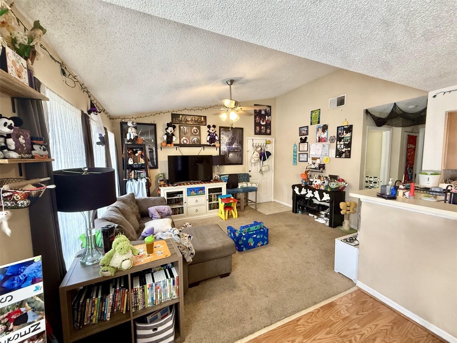 1085 S HIAWASSEE ROAD, #524, Orlando, FL 32835 1085 S HIAWASSEE ROAD, #524, Orlando, FL 32835