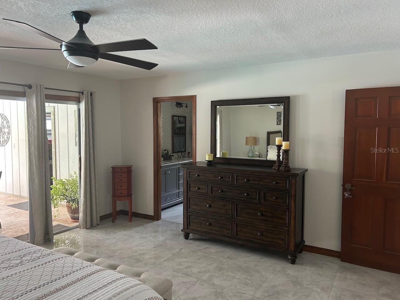100 PALM LAKE COURT, Longwood, FL 32779