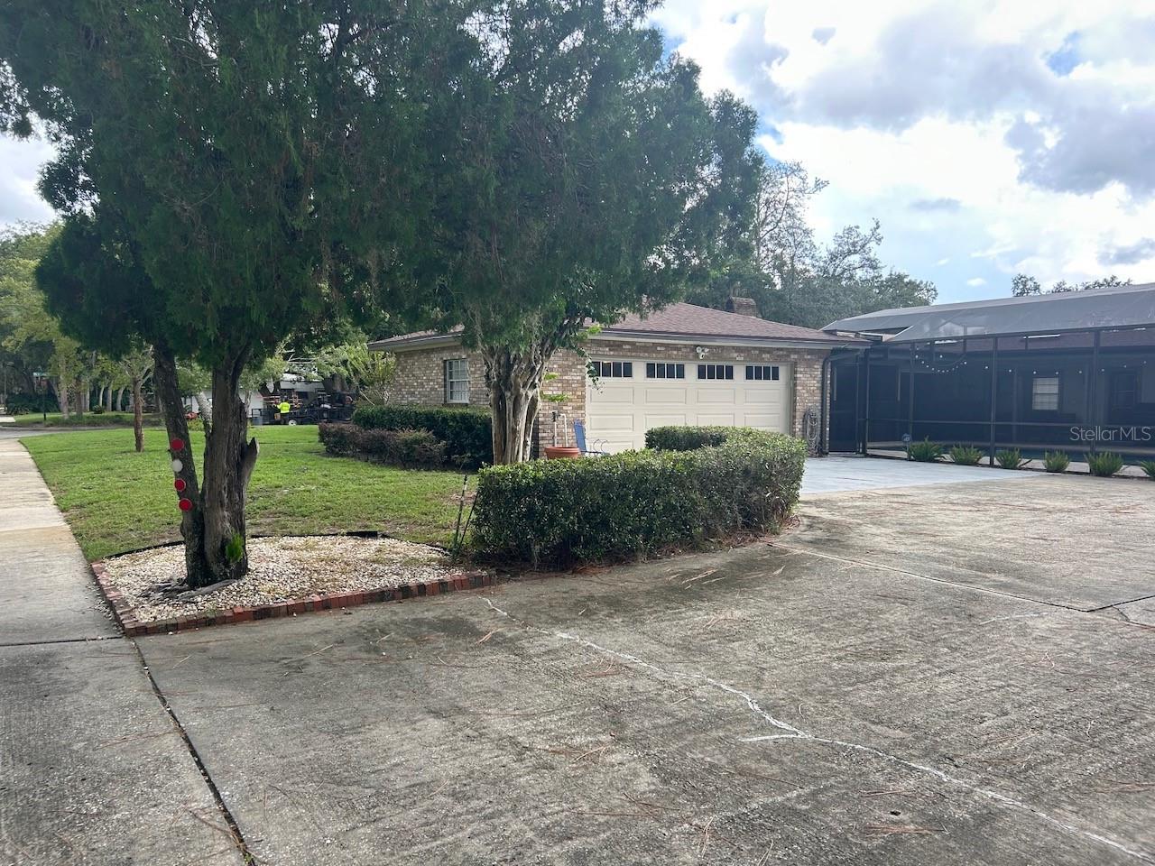 100 PALM LAKE COURT, Longwood, FL 32779