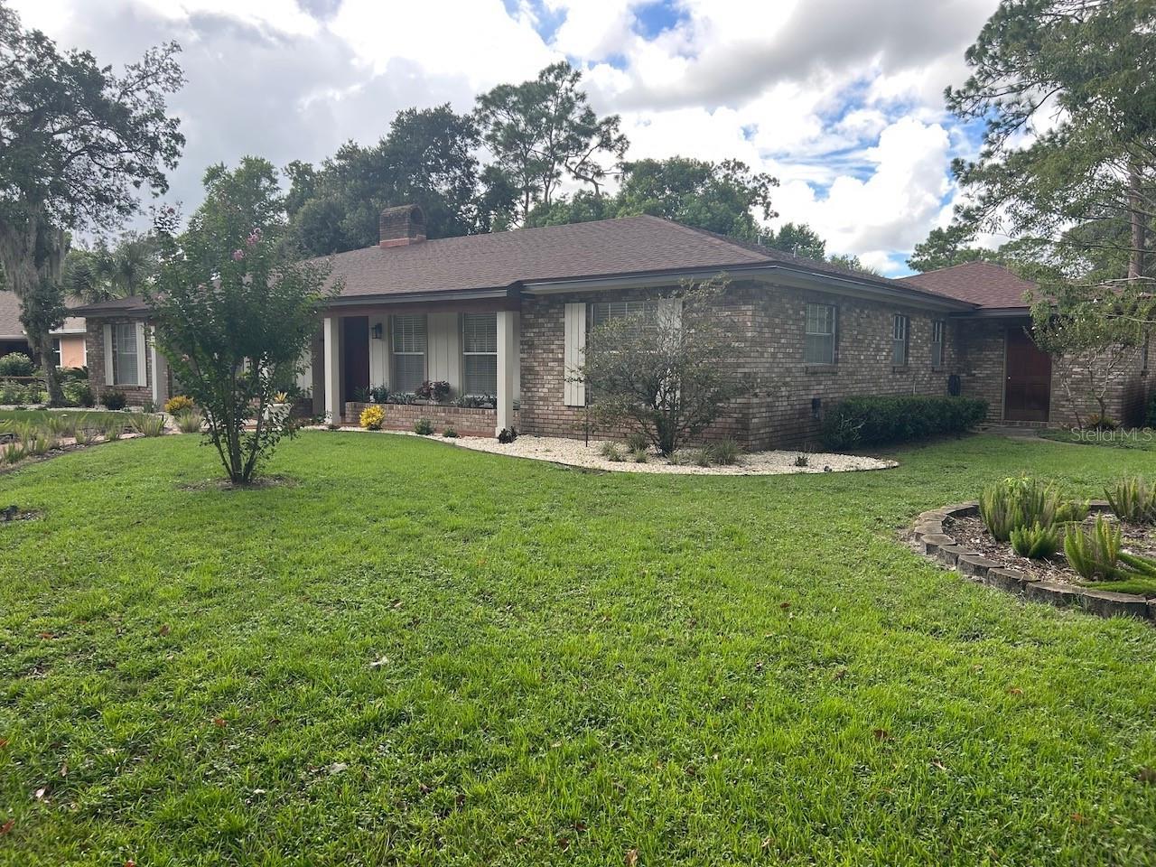 100 PALM LAKE COURT, Longwood, FL 32779 100 PALM LAKE COURT, Longwood, FL 32779