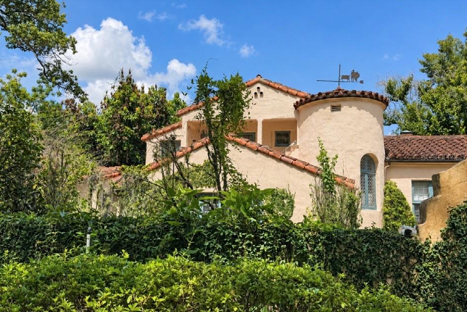 617 N INTERLACHEN AVENUE, Winter Park, FL 32789 617 N INTERLACHEN AVENUE, Winter Park, FL 32789