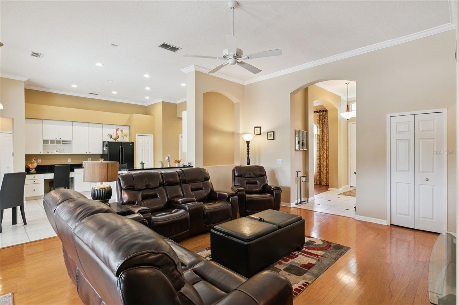 341 WALTON HEATH DRIVE, Orlando, FL 32828