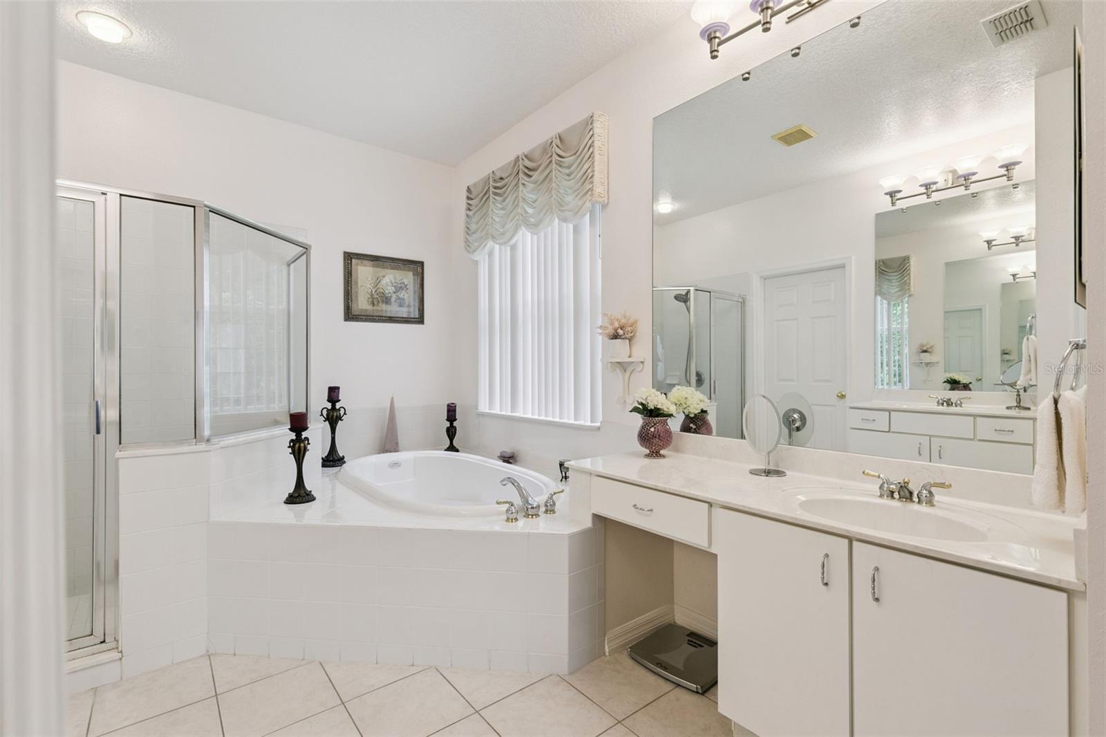 341 WALTON HEATH DRIVE, Orlando, FL 32828