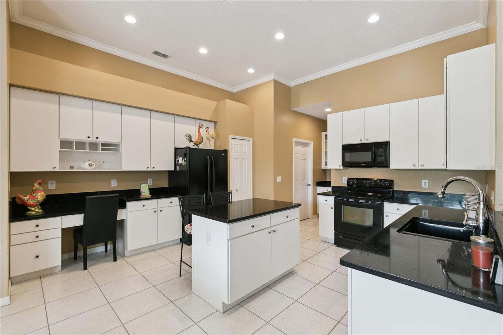 341 WALTON HEATH DRIVE, Orlando, FL 32828
