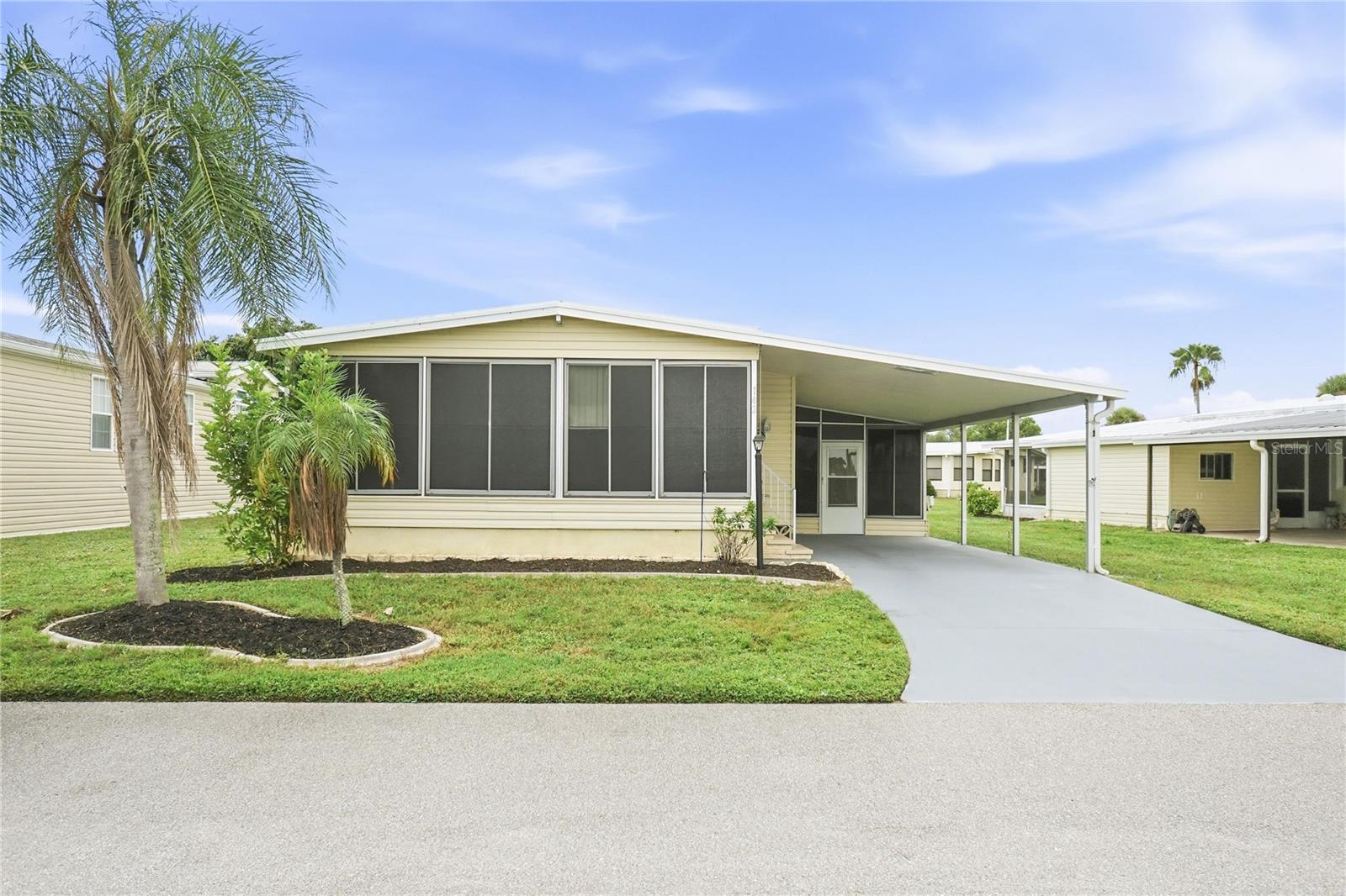 142 DUCHESS AVENUE, Nokomis, FL 34275 142 DUCHESS AVENUE, Nokomis, FL 34275