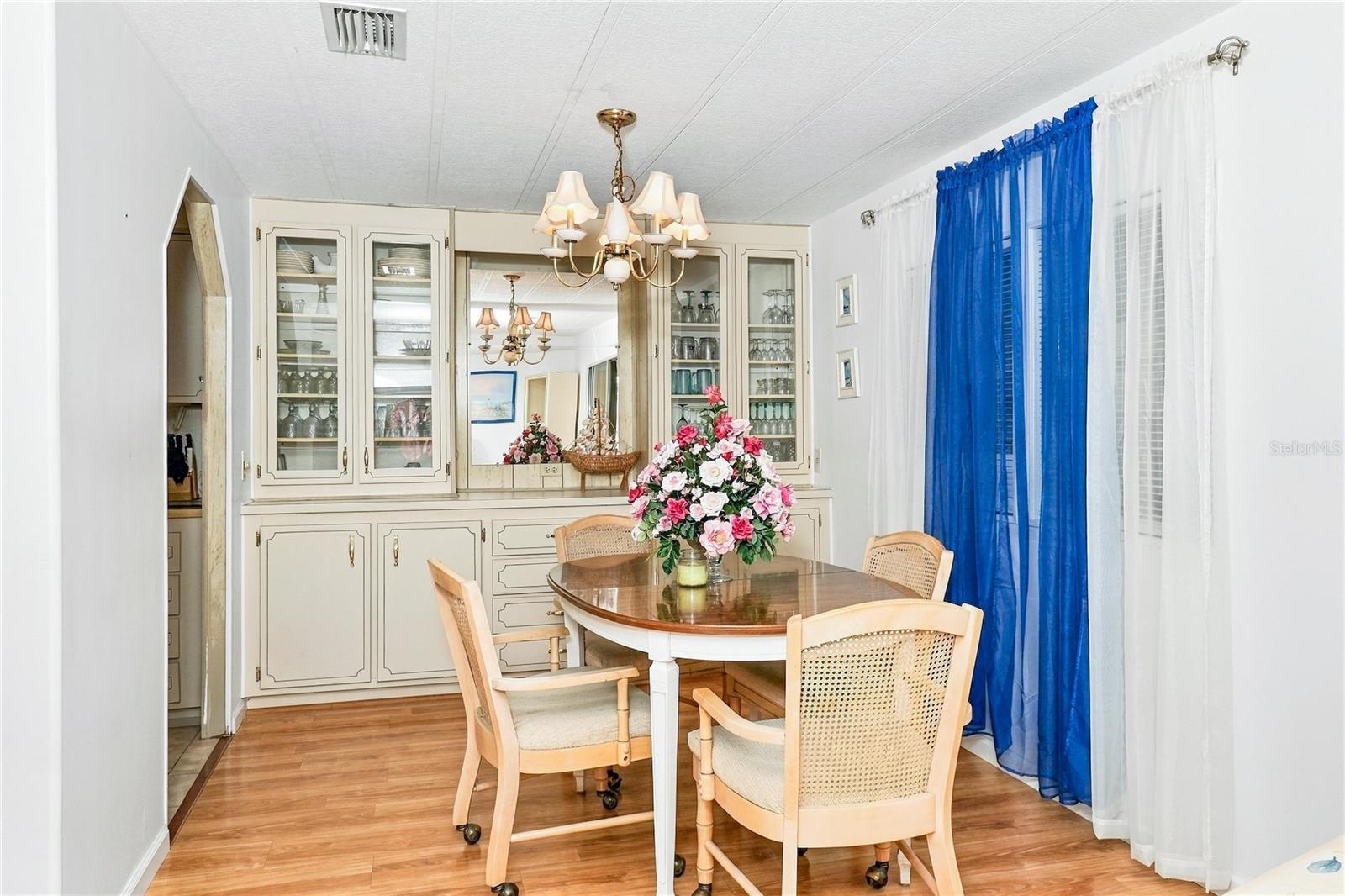 142 DUCHESS AVENUE, Nokomis, FL 34275